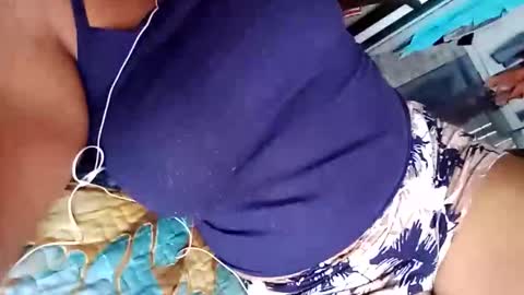 Snapshot of indianplaygal69 chatting on 5, 12, 2025 Indianpalgal69 online show from 5, 12, 2025