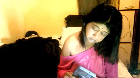 indianpleasures21 online show from 19, 4, 2026