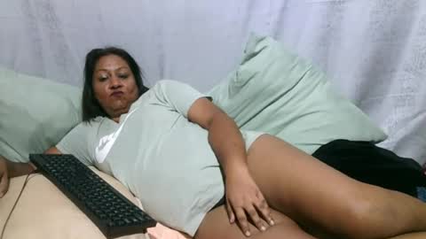 Snapshot of indiansexymilf chatting on 8, 7, 2026 candice online show from 8, 7, 2026