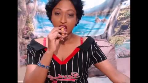 Snapshot of indianspicy69 chatting on 28, 2, 2025 Shreya online show from 28, 2, 2025