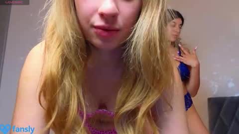 Snapshot of indimoon111 chatting on 27, 9, 2025 Felise and Kaely online show from 27, 9, 2025