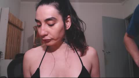 Snapshot of indioandluli chatting on 2, 5, 2026 IndioandLuliXXX online show from 2, 5, 2026