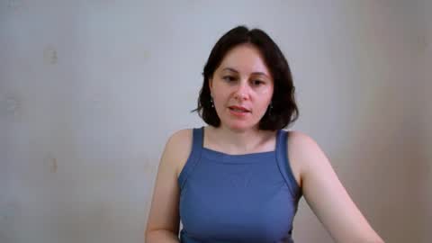 Snapshot of inessa_beauty chatting on 3, 6, 2026 Inessa online show from 3, 6, 2026