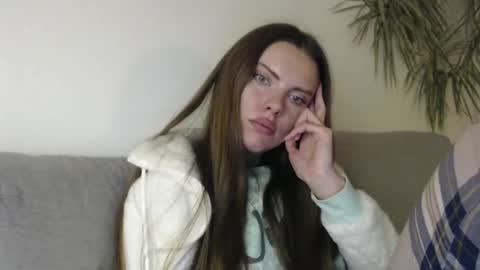 Sweet girl online show from 17, 12, 2024