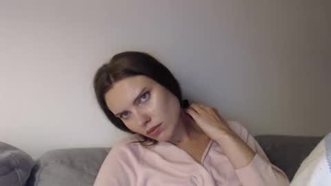 Sweet girl online show from 15, 5, 2026
