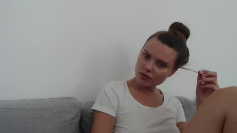 Snapshot of infinitiq45 chatting on 27, 6, 2026 Sweet girl online show from 27, 6, 2026