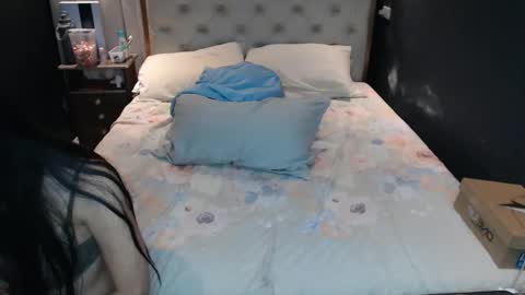 Marie online show from 24, 4, 2026