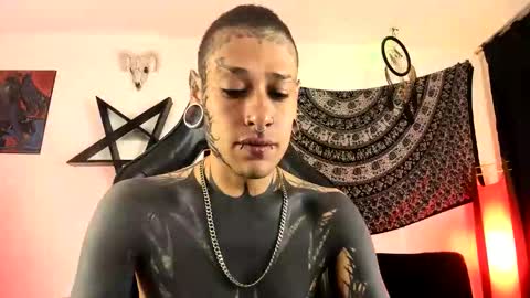 Snapshot of ink_u_buzz chatting on 15, 2, 2026 Dani online show from 15, 2, 2026