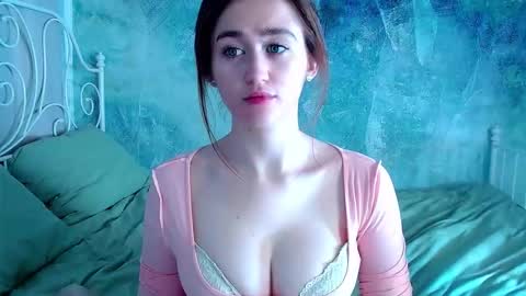 Lina online show from 16, 2, 2026