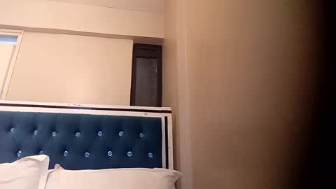 Snapshot of innocentcuteface chatting on 23, 2, 2025 Amber online show from 23, 2, 2025