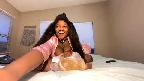 Lola online show from 11, 10, 2025