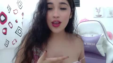 Snapshot of inocentheaven chatting on 19, 12, 2025 Celeste online show from 19, 12, 2025