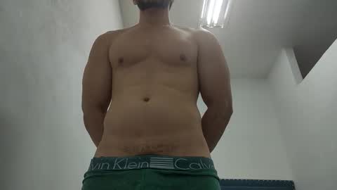 Snapshot of insistente chatting on 8, 1, 2026 INSTAGRAM camilodlx online show from 8, 1, 2026