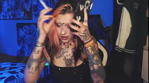 Snapshot of insunnity666 chatting on 16, 12, 2025 Insunnity666 online show from 16, 12, 2025