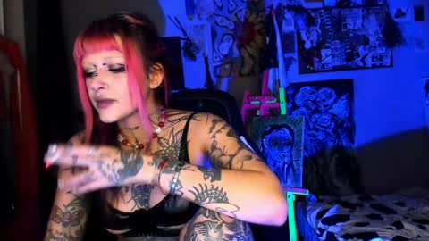 Insunnity666 online show from 2, 4, 2026