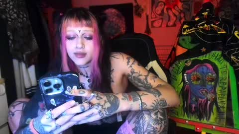 Snapshot of insunnity666 chatting on 7, 5, 2026 Insunnity666 online show from 7, 5, 2026