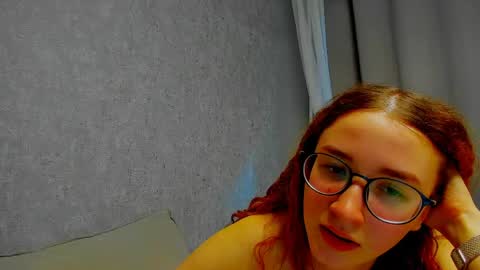 Snapshot of internetsexplorer chatting on 2, 5, 2026 Bernadette Join online show from 2, 5, 2026
