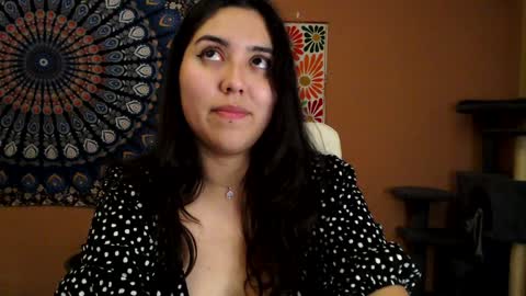 Snapshot of intimatetales chatting on 17, 12, 2024 Africa online show from 17, 12, 2024