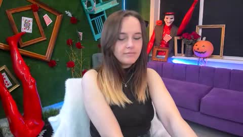 IreneBailey online show from 30, 10, 2025