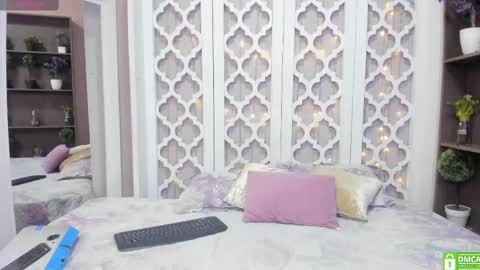Snapshot of iriis_rosse chatting on 18, 1, 2025 Iris Rosse online show from 18, 1, 2025