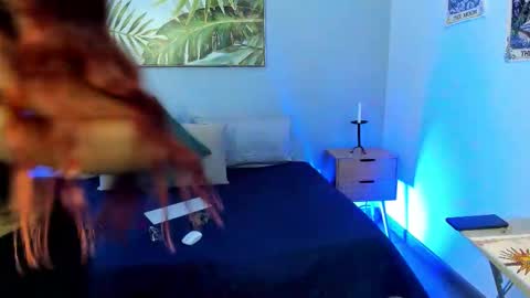 Snapshot of iriis_rosse chatting on 27, 10, 2025 Iris Rosse online show from 27, 10, 2025