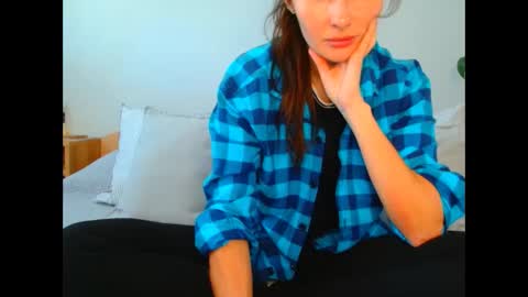 Snapshot of irina9793 chatting on 4, 5, 2026 irina online show from 4, 5, 2026