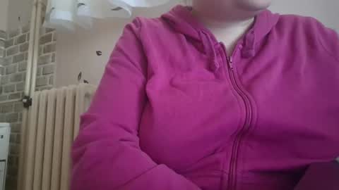 Snapshot of irinnak chatting on 27, 2, 2025 IrinnaK online show from 27, 2, 2025