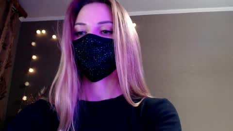 Lily online show from 18, 4, 2026