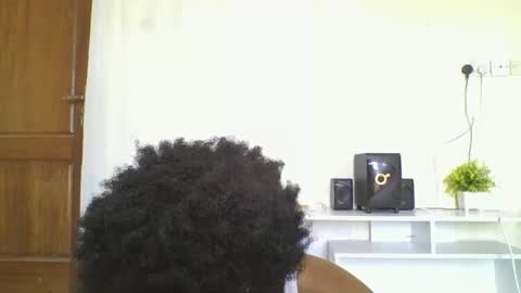 iris_love2 online show from 19, 1, 2026