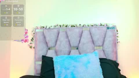 Snapshot of iris_mandarinne chatting on 25, 5, 2026 Iris online show from 25, 5, 2026