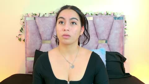 Snapshot of iris_mandarinne chatting on 7, 6, 2026 Iris online show from 7, 6, 2026
