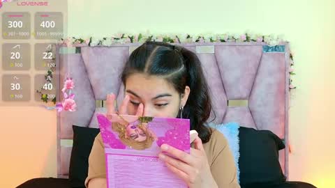 Snapshot of iris_mandarinne chatting on 8, 6, 2026 Iris online show from 8, 6, 2026