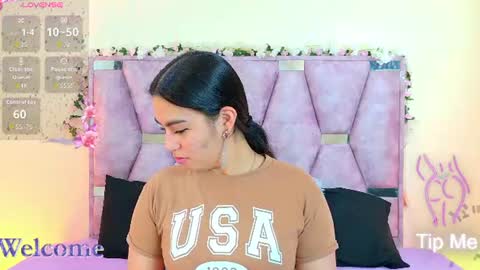 Snapshot of iris_mandarinne chatting on 9, 7, 2026 Iris online show from 9, 7, 2026