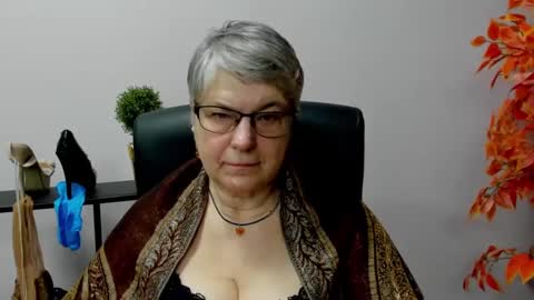 Snapshot of iris_xdesire chatting on 23, 1, 2025 I R I S online show from 23, 1, 2025