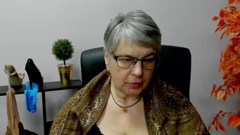Snapshot of iris_xdesire chatting on 23, 1, 2025 I R I S online show from 23, 1, 2025