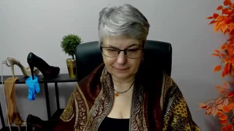 Snapshot of iris_xdesire chatting on 25, 2, 2025 I R I S online show from 25, 2, 2025