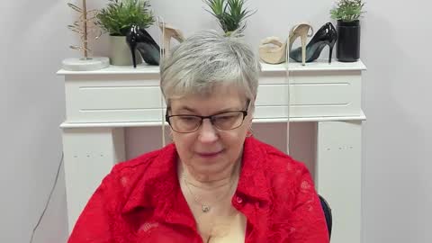 I R I S online show from 6, 3, 2026