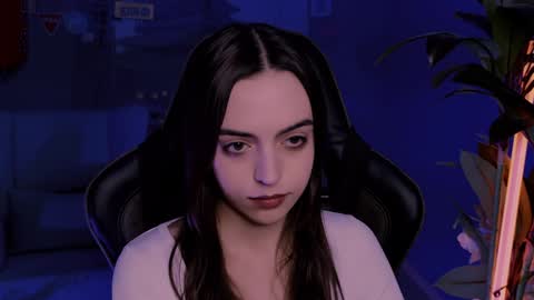 Iris online show from 7, 12, 2024