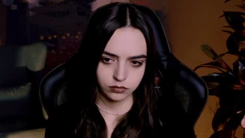 Iris online show from 10, 12, 2024