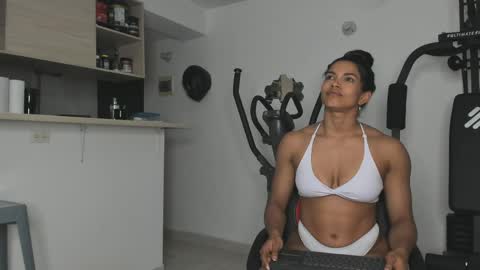 Snapshot of irisfit chatting on 19, 4, 2026 Iris Fit online show from 19, 4, 2026