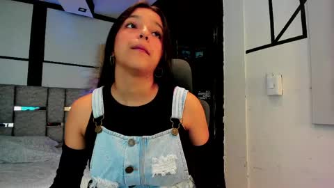 Iris Fyre  online show from 22, 5, 2026