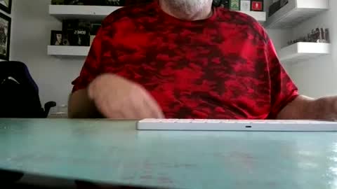 Snapshot of irishdudeloveoib chatting on 10, 2, 2025 Irishdudelove online show from 10, 2, 2025