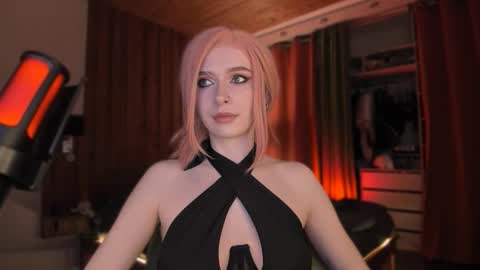 Miss Iris Fansly Miss Iris new inst.  online show from 26, 11, 2025