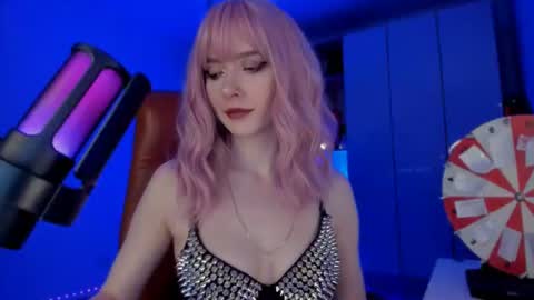 Snapshot of irisice chatting on 14, 7, 2026 Miss Iris Fansly Miss Iris new inst. online show from 14, 7, 2026