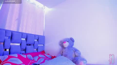 Snapshot of iriss_25 chatting on 29, 4, 2026 iris online show from 29, 4, 2026