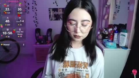 Iris  online show from 26, 11, 2025