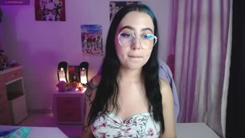 Snapshot of iriss_sky chatting on 9, 6, 2026 Iris online show from 9, 6, 2026