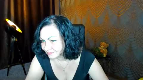 Snapshot of irissmoon1 chatting on 14, 7, 2026 Iris online show from 14, 7, 2026