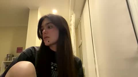irisss31 online show from 1, 6, 2026