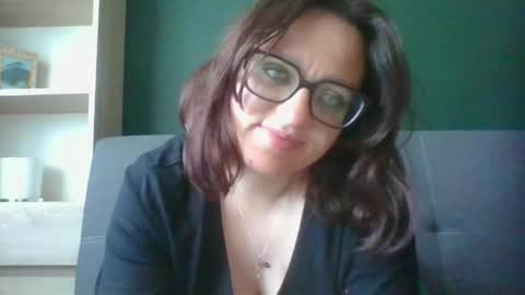 Snapshot of irresistibleparis chatting on 20, 5, 2026 Paris online show from 20, 5, 2026